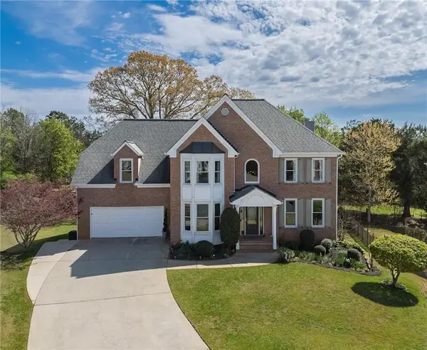 555 Hembree Grove Ovrlk, Roswell, GA 30076