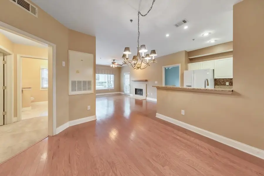 1002 Vinings Forest Lane Se #10, Smyrna, GA 30080 - #3