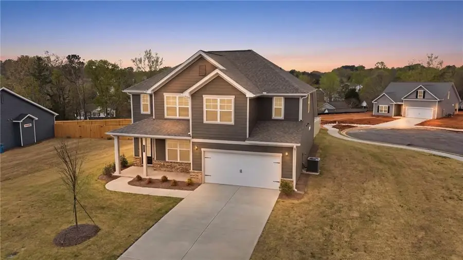 64 Sherwood Drive, Commerce, GA 30529 - #2