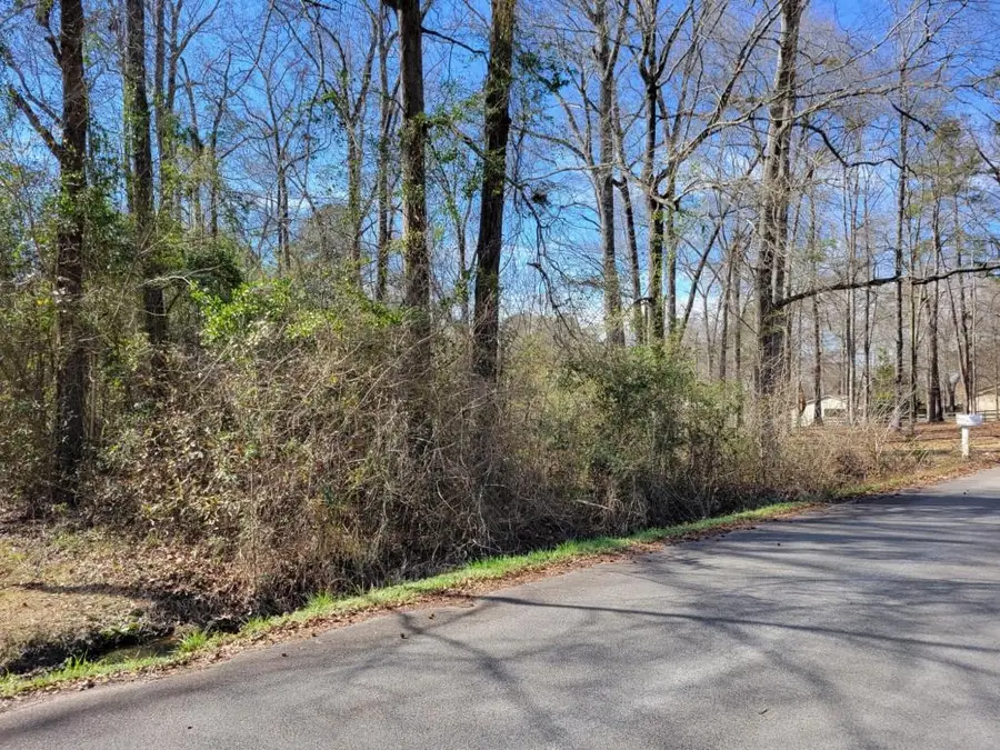 112 Floyd Avenue, Milledgeville, GA 31061 - #3