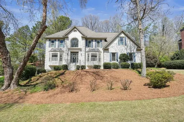 1815 Windsor Wood Drive, Roswell, GA 30075