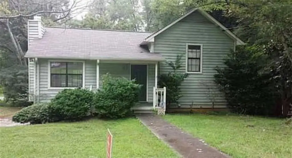 633 Candlewick Lane Nw, Lilburn, GA 30047 - #1