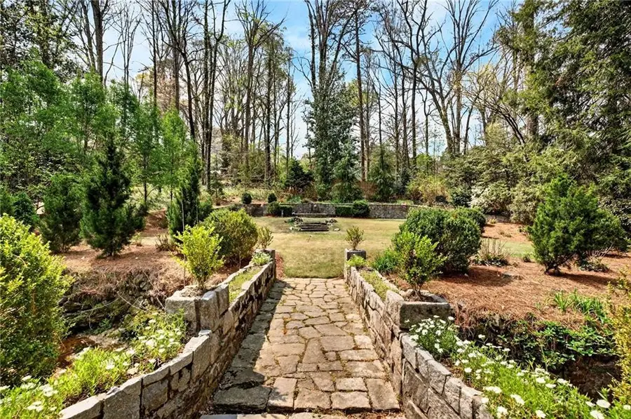 3814 Vermont Road Ne, Atlanta, GA 30319 - #2