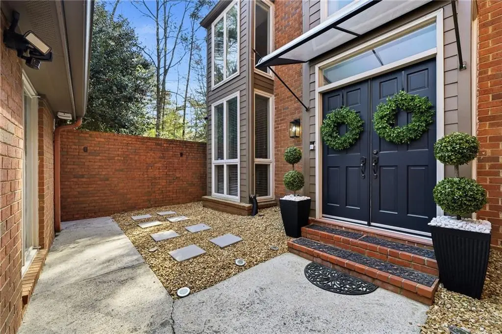 47 Willow Glen, Atlanta, GA 30342 - #1