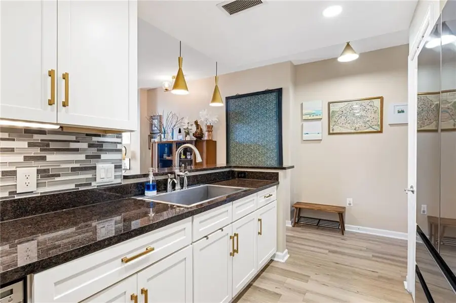 3040 Peachtree Road Nw #1013, Atlanta, GA 30305 - #3