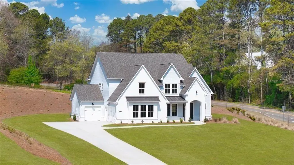 8290 Creekside Overlook Drive, Gainesville, GA 30506 - #1