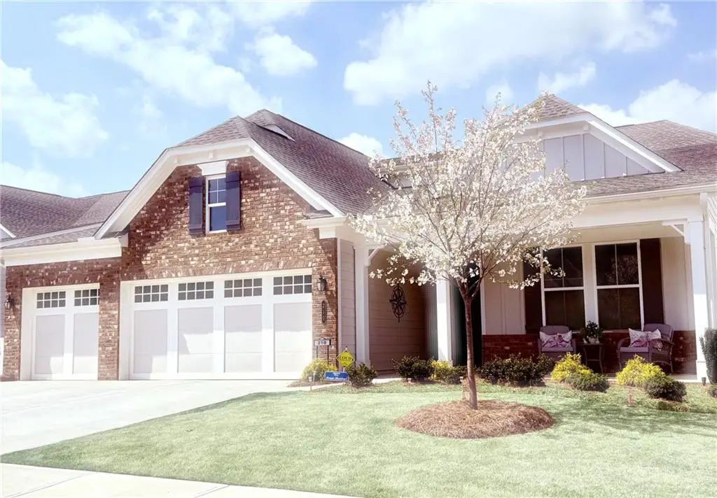 210 Bear Way, Hoschton, GA 30548 - #1