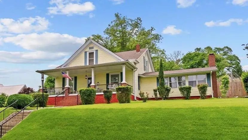 225 W Church Street, Cartersville, GA 30120 - #1