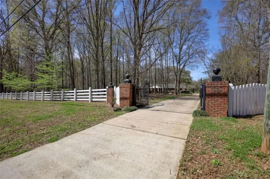 2744 Highway 212 Sw, Conyers, GA 30094 - #3