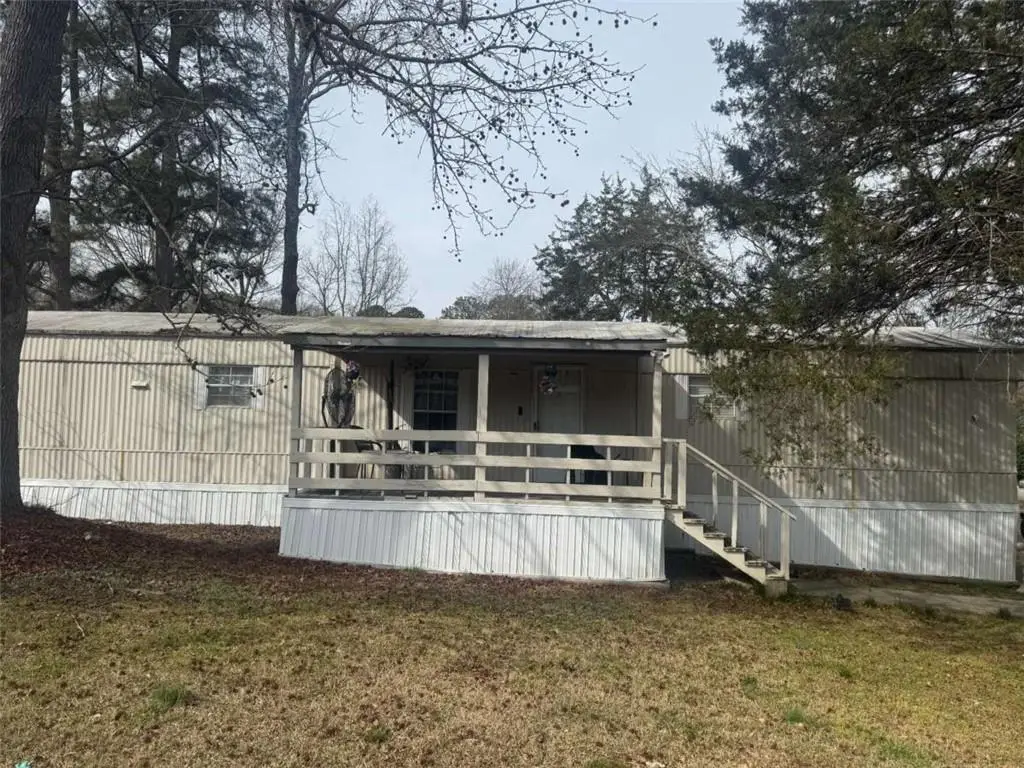 521 Bay Creek Crossing, Loganville, GA 30052 - #1