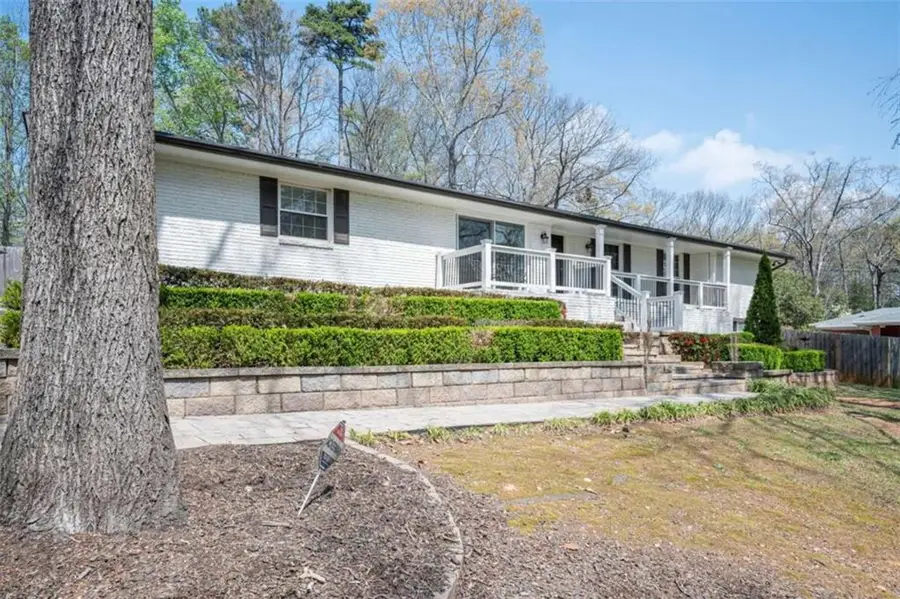 620 Spalding Drive, Sandy Springs, GA 30328 - #2