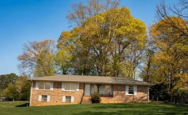 3895 Wesley Drive, Lithia Springs, GA 30122