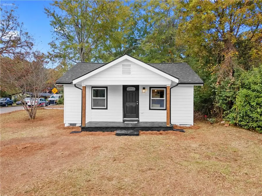 118 Perry Street, Monroe, GA 30655 - #3