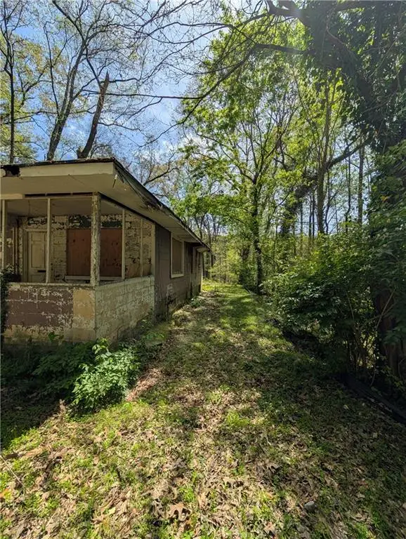 2206 Mack Drive Nw, Atlanta, GA 30318 - #2