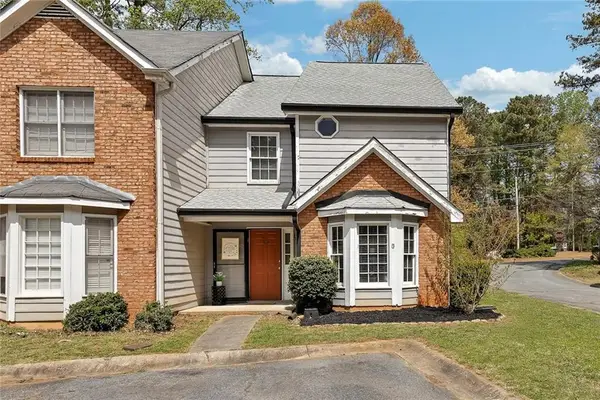 1085 Country Club Place Nw, Kennesaw, GA 30144