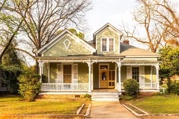 296 W Hightower Trail, Social Circle, GA 30025