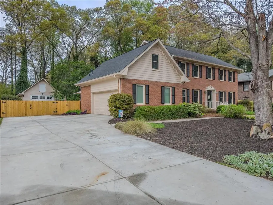 733 Ridgeview Drive Sw, Lilburn, GA 30047 - #2