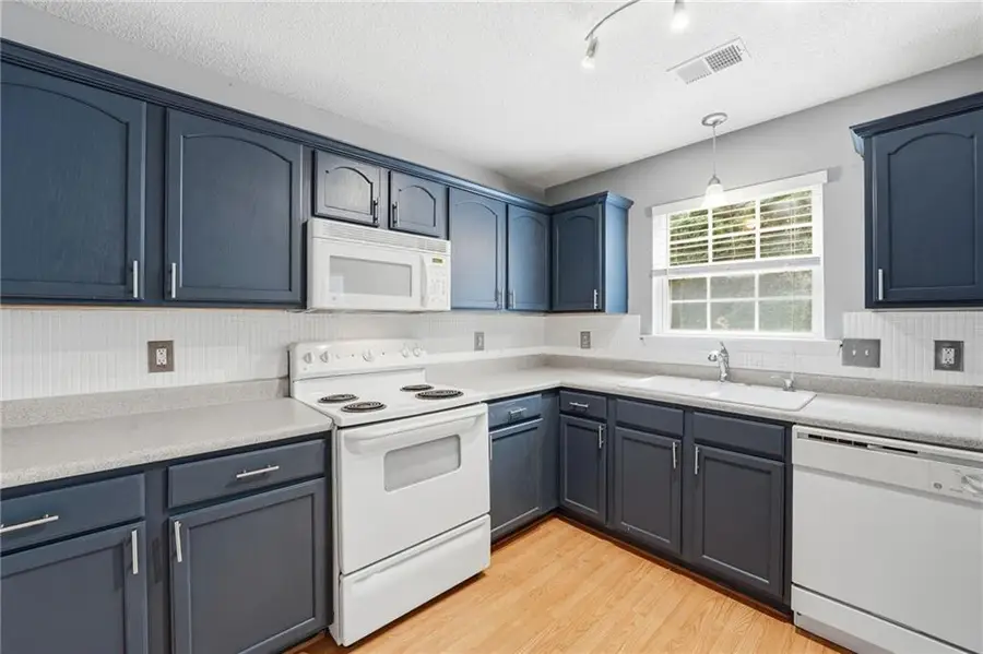 222 Fox Creek Boulevard, Woodstock, GA 30188 - #3