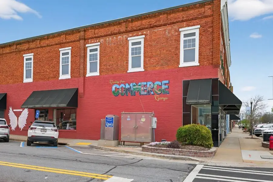 696 530 Madison Street, Commerce, GA 30529 - #2