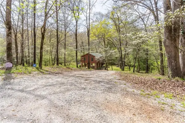 597 Meadow Brook Lane, Royston, GA 30662