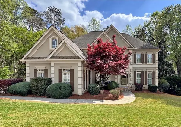 250 Steeple Pointe Drive, Roswell, GA 30076