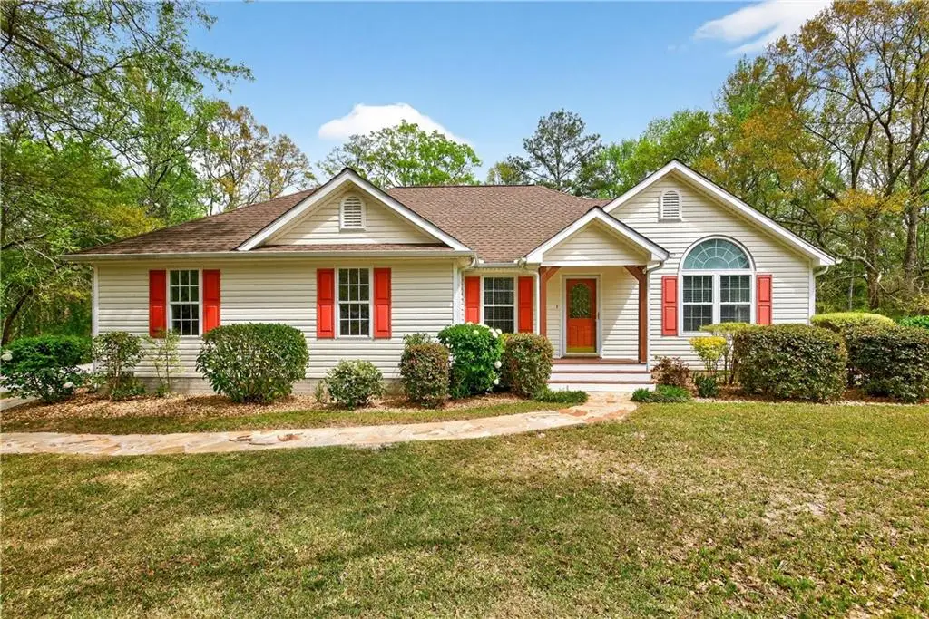 185 Lowell Drive, Sharpsburg, GA 30277 - #1