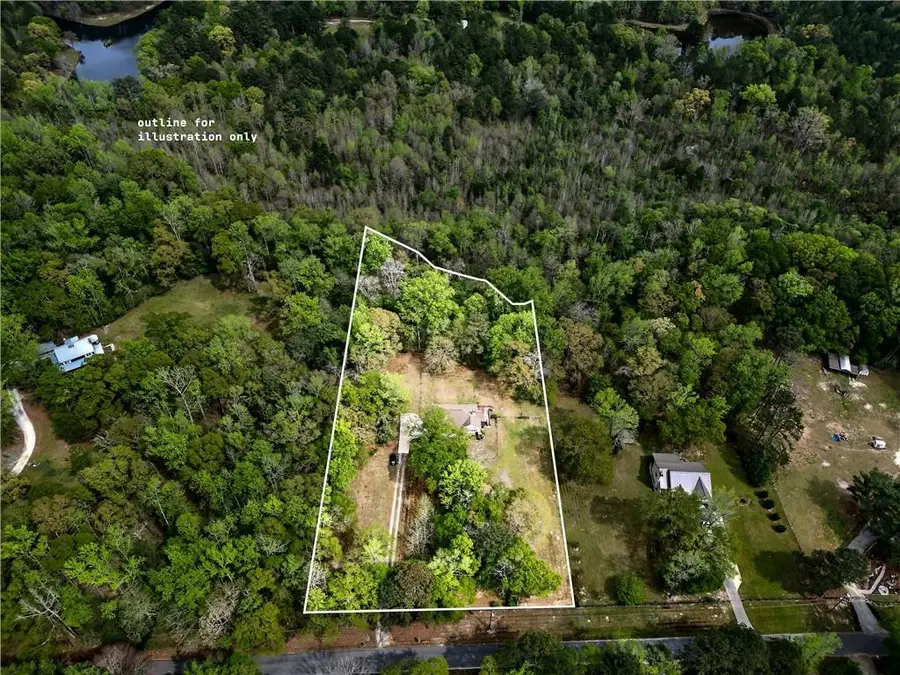 185 Lowell Drive, Sharpsburg, GA 30277 - #3