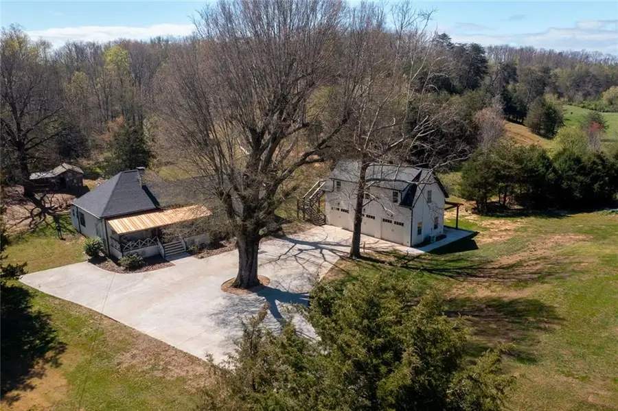 182 Henry Mack Hill Road, Rydal, GA 30171 - #2