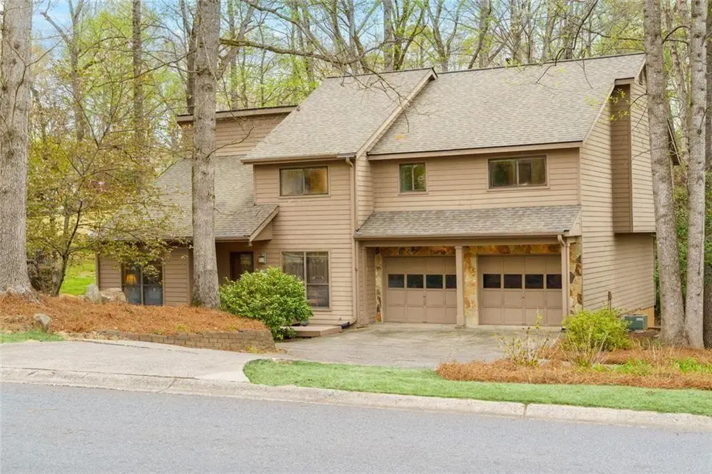 2252 Chimney Springs, Marietta, GA 30062 - #1