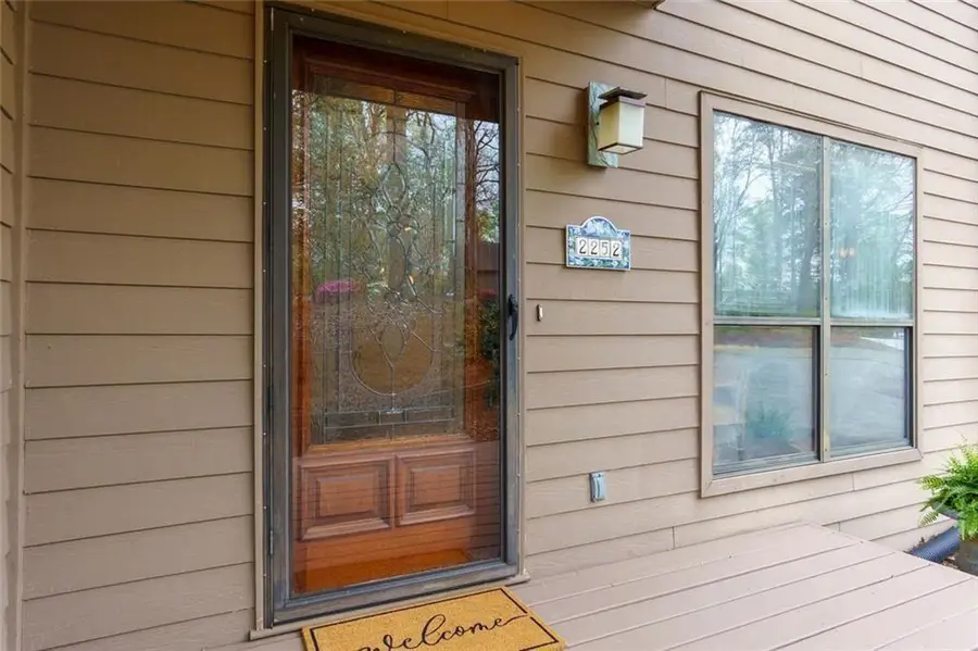 2252 Chimney Springs, Marietta, GA 30062 - #3