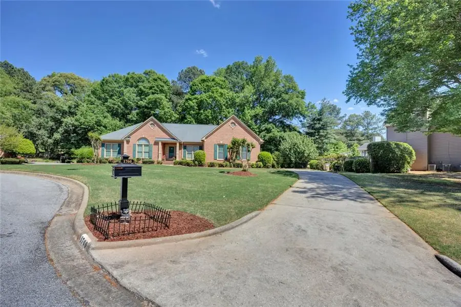 1760 SE Heatherstone Hollow Se, Conyers, GA 30013 - #3