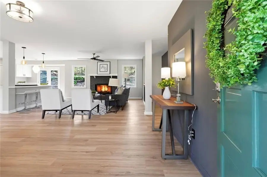 4304 Lindsey Way Ne, Roswell, GA 30075 - #3