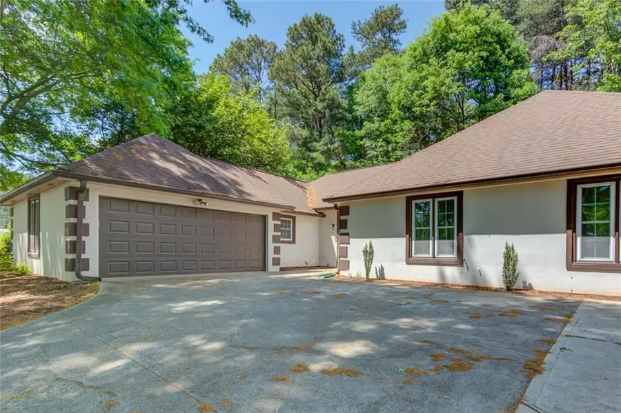 410 Emerald Parkway, Sugar Hill, GA 30518 - #3