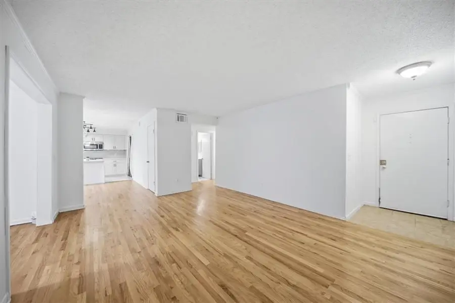 26 Arpege Way Nw, Atlanta, GA 30327 - #3