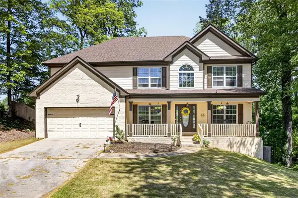 2013 Forsyth Park Lane, Hoschton, GA 30548