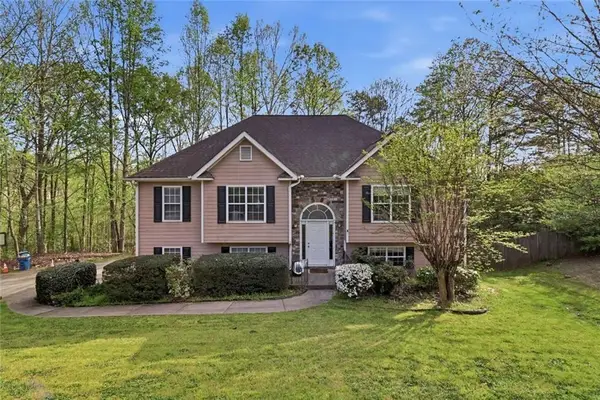 1235 Smoke Hill Lane, Hoschton, GA 30548