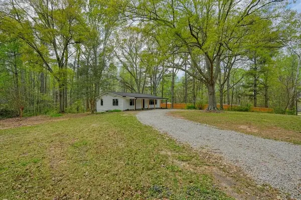 117 Chester Harris Drive, Dallas, GA 30132