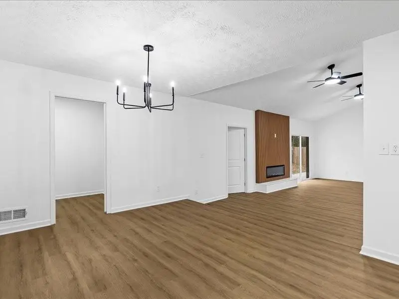 5419 Fieldgreen Drive, Stone Mountain, GA 30088 - #3