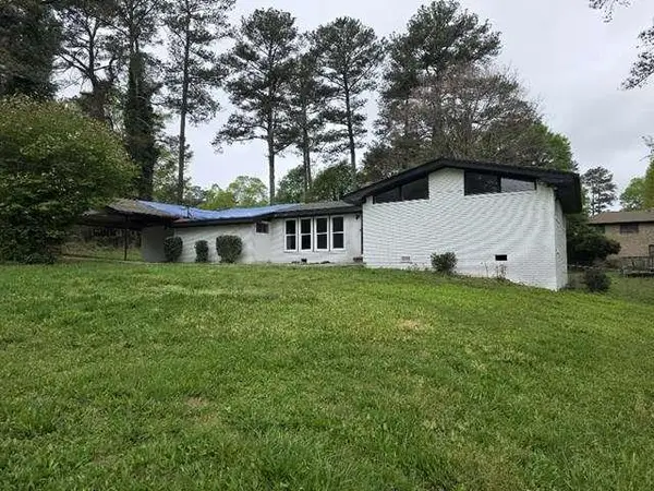 3483 N Creekview Drive N, Lawrenceville, GA 30044