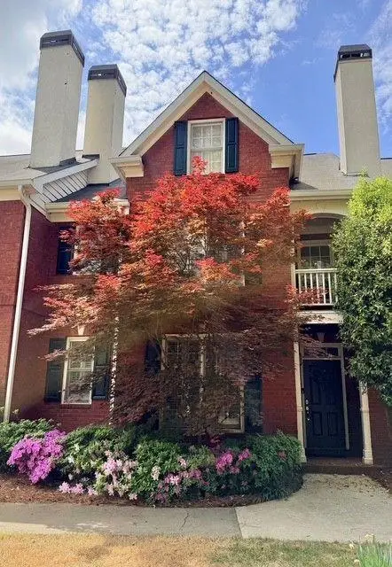 1160 Brookhaven Glen Ne, Atlanta, GA 30319