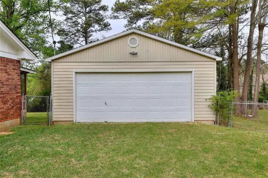 2261 Clairmont Circle, Snellville, GA 30078 - #2