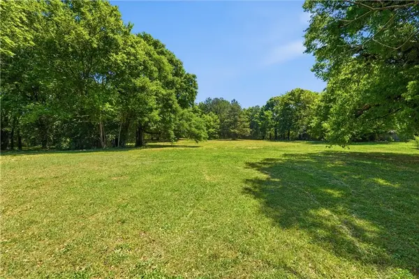 102 Jackson Drive Se, Adairsville, GA 30103