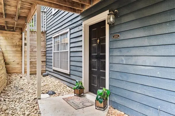 1359 N Crossing Drive Ne, Atlanta, GA 30329