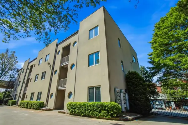 15 Waddell Street Ne #303, Atlanta, GA 30307