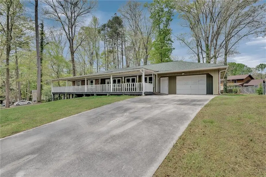 4153 Indian Manor Drive, Stone Mountain, GA 30083 - #3