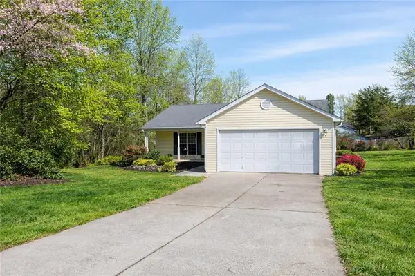 238 Ivy Hills Circle, Mount Airy, GA 30563