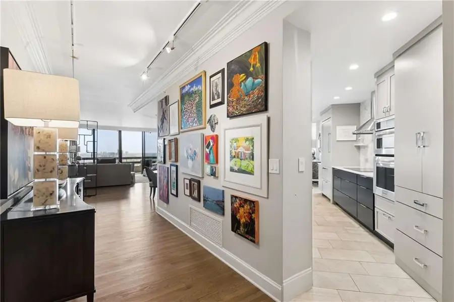 2660 Peachtree Road Nw #34F, Atlanta, GA 30305 - #3