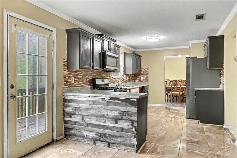 3111 Mineral Ridge Lane, Stone Mountain, GA 30087 - #3