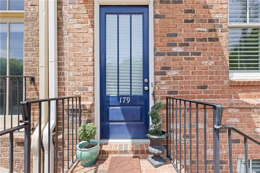 179 Cole Street Ne, Marietta, GA 30060 - #2