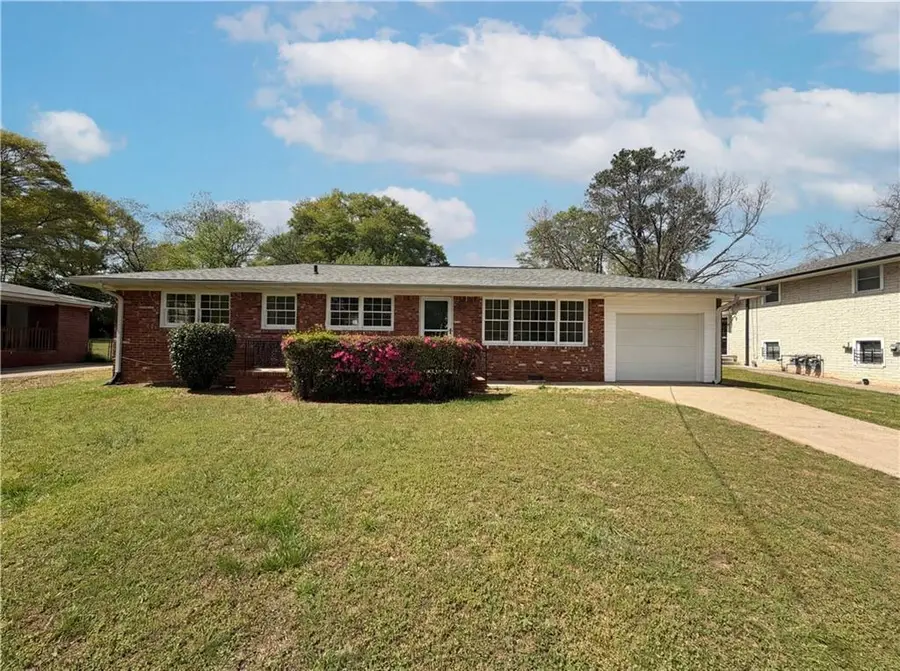 96 Greene Street Ne, Fairburn, GA 30213 - #2